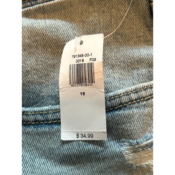 NWT Old Navy Women's Plus Size Denim Shorts O.G. Straight Size 16 - Picture 2 of 5